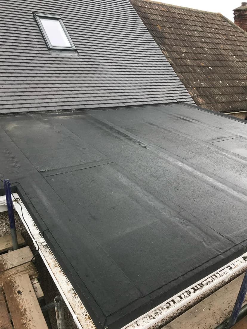 Traditional 3-layer mineral felt flat roof system in Upminster, Essex